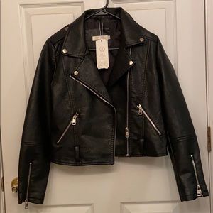 Never Worn Black Oversized Leather Jacket Junior L